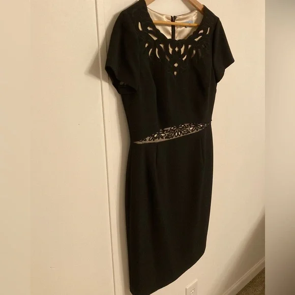 ANTONIO MELANI Black Midi Sheath Dress with Cutout Design Cap Sleeves Size 10 - Picture 5 of 14
